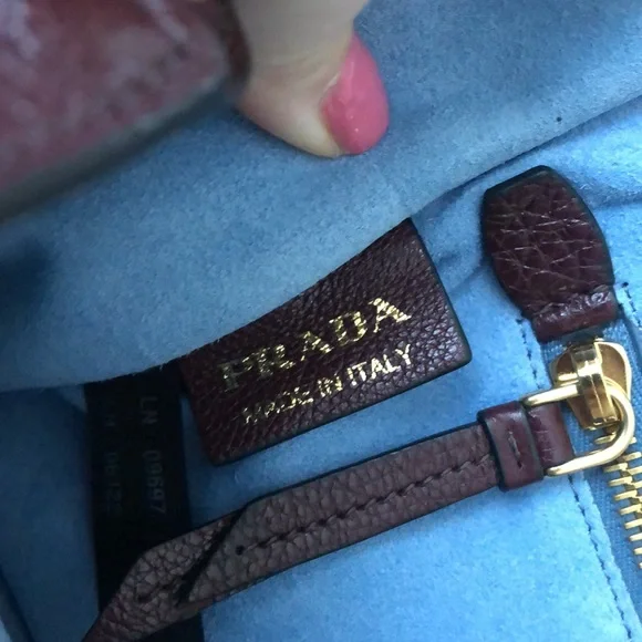 Rare PRADA Etiquette Patchwork Python Shoulder Bag - Picture 10 of 16